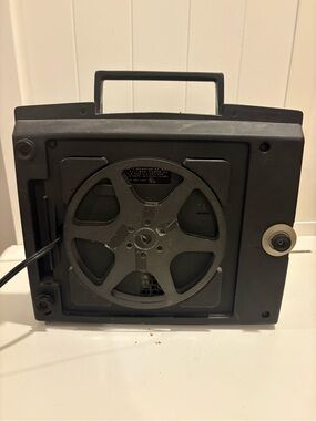 Vintage Kodak instanmatic M85 super 8 movie projector